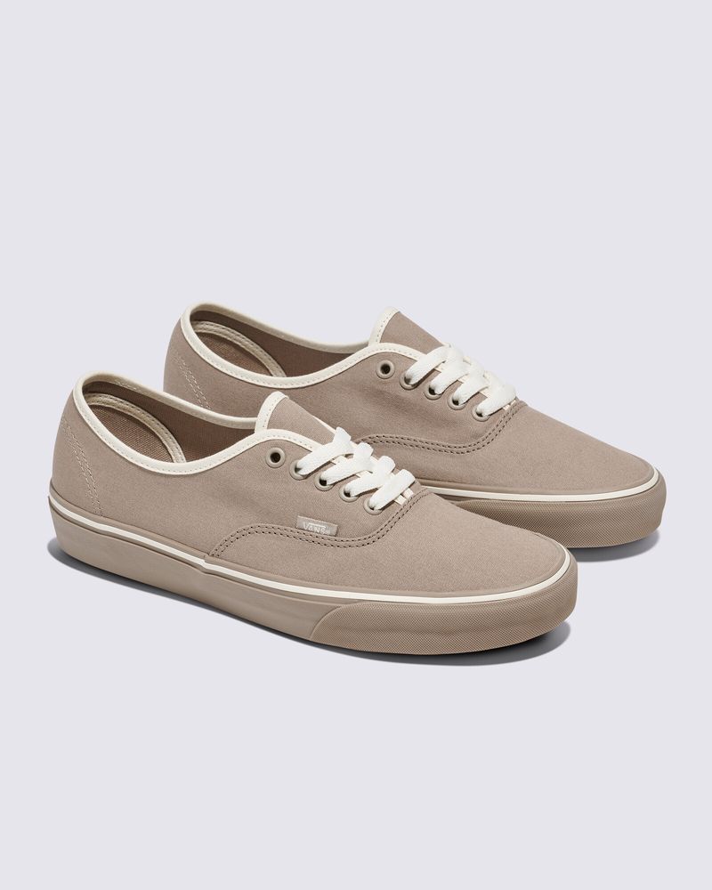Tenis Authentic