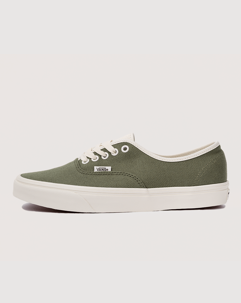 Tenis Authentic