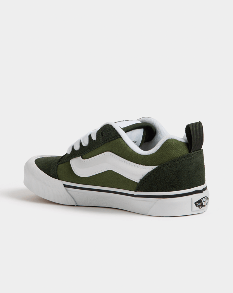 Tenis Knu Skool