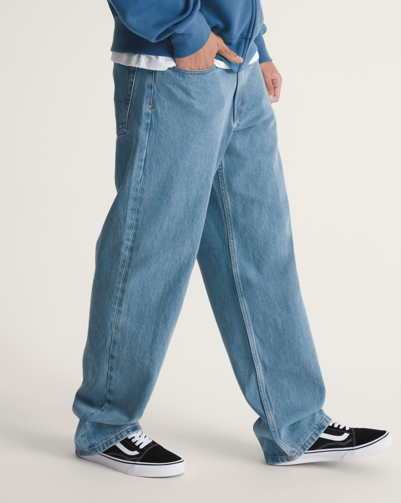 Pantalón de mezclilla loose Vans