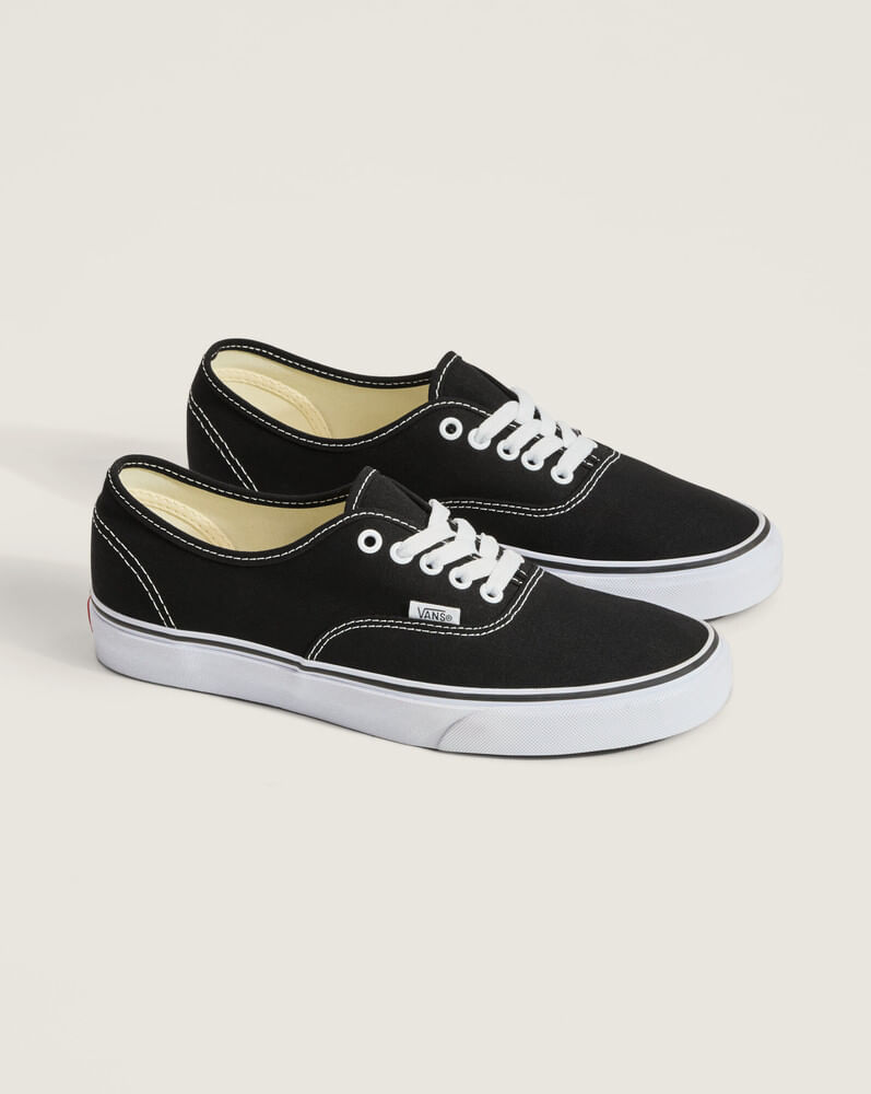 Tenis Authentic