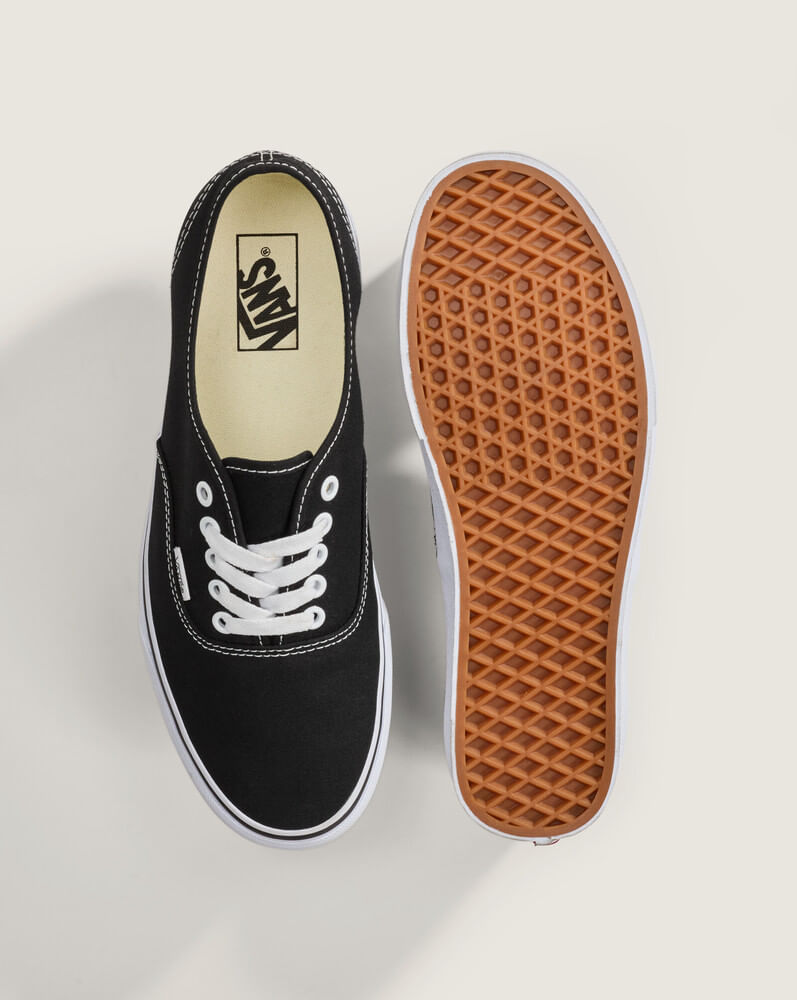 Tenis Authentic