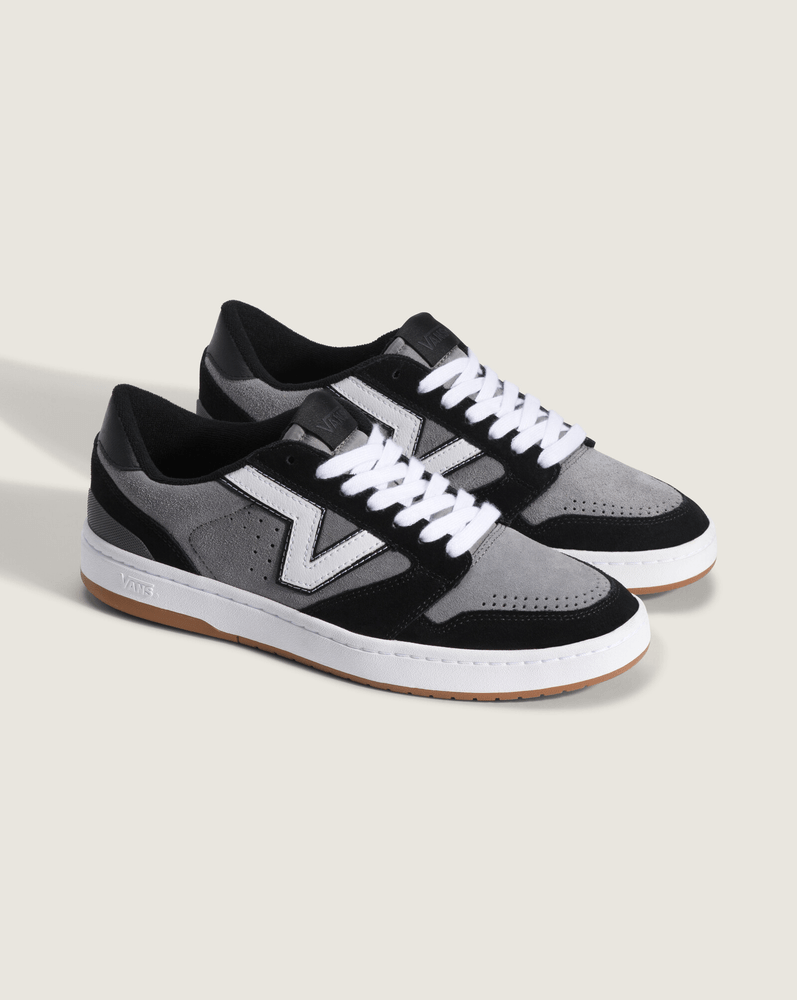 Tenis Lowland ComfyCush Leather