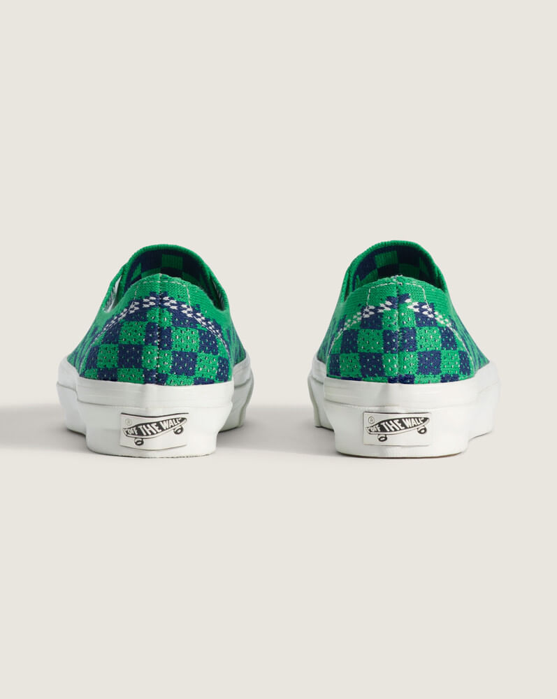 Tenis Authentic 44 Premium