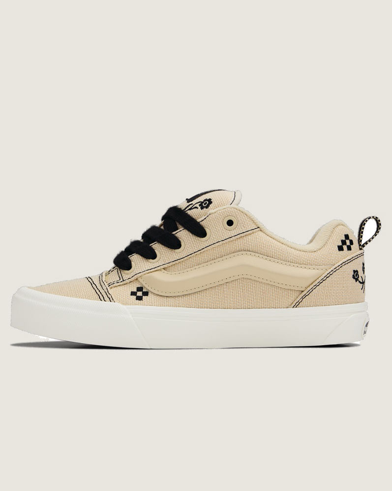 Tenis Knu Skool