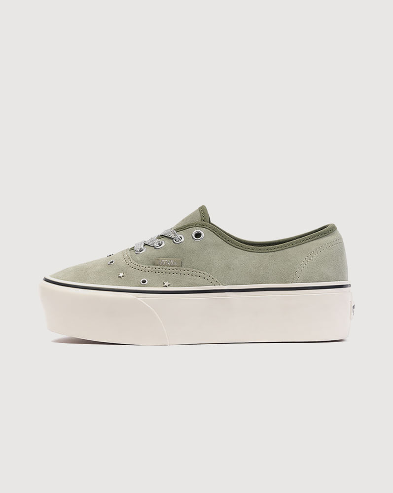 Tenis Authentic con plataforma