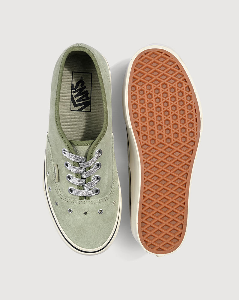 Tenis Authentic con plataforma
