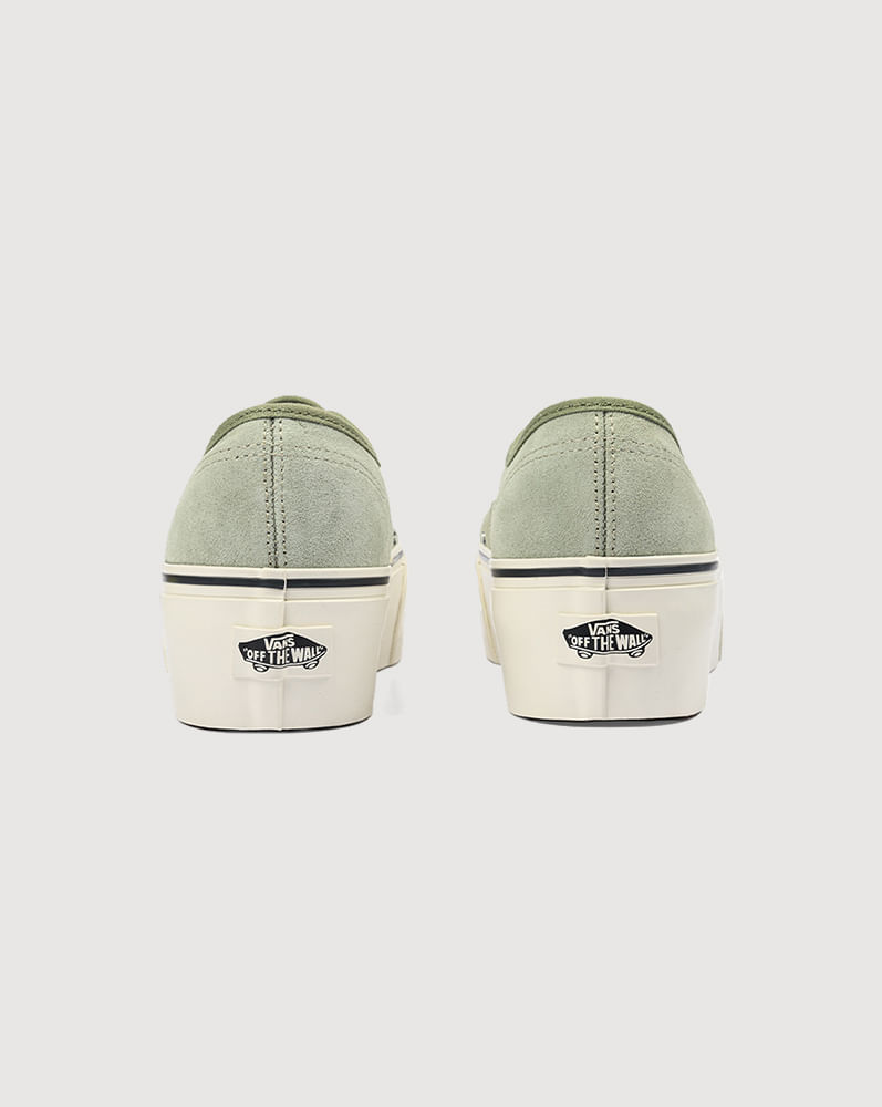Tenis Authentic con plataforma