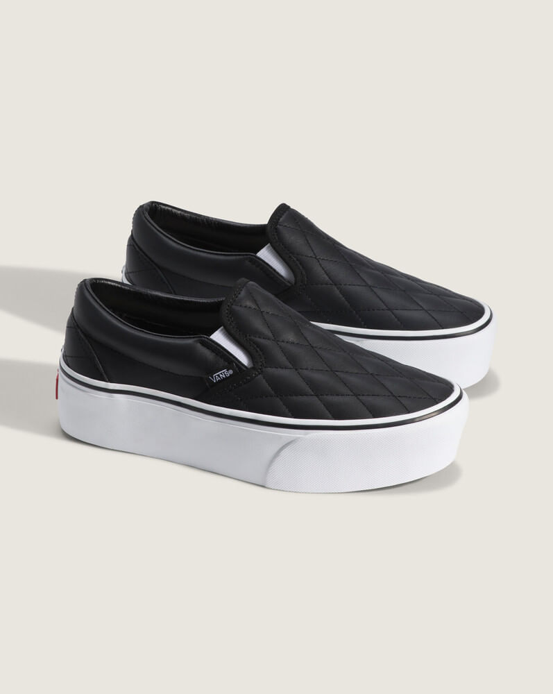 Tenis Slip-On con plataforma