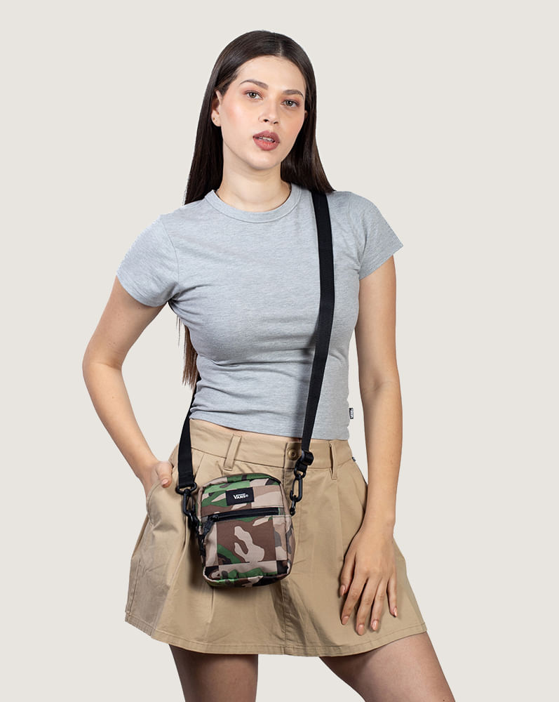 Crossbody Bail