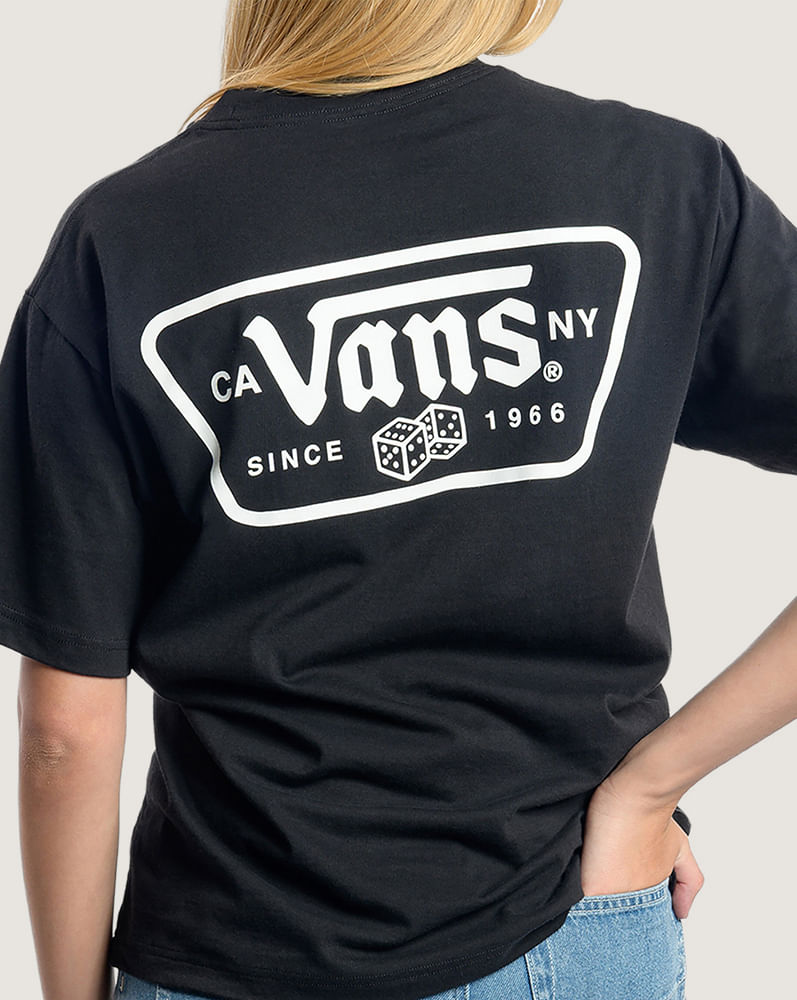 Playera Knu Patch