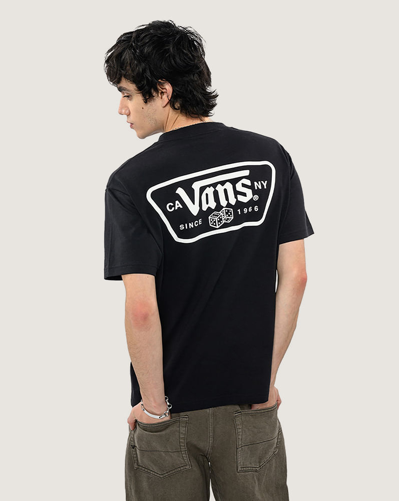 Playera Knu Patch