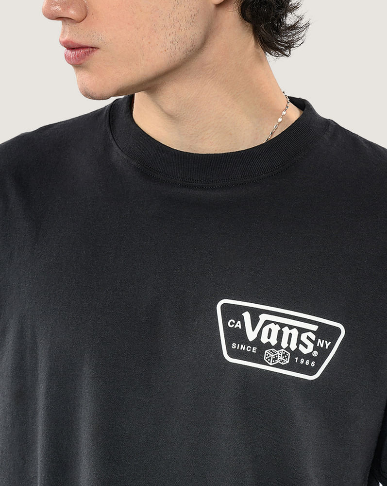 Playera Knu Patch