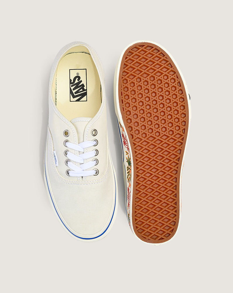 Tenis Authentic