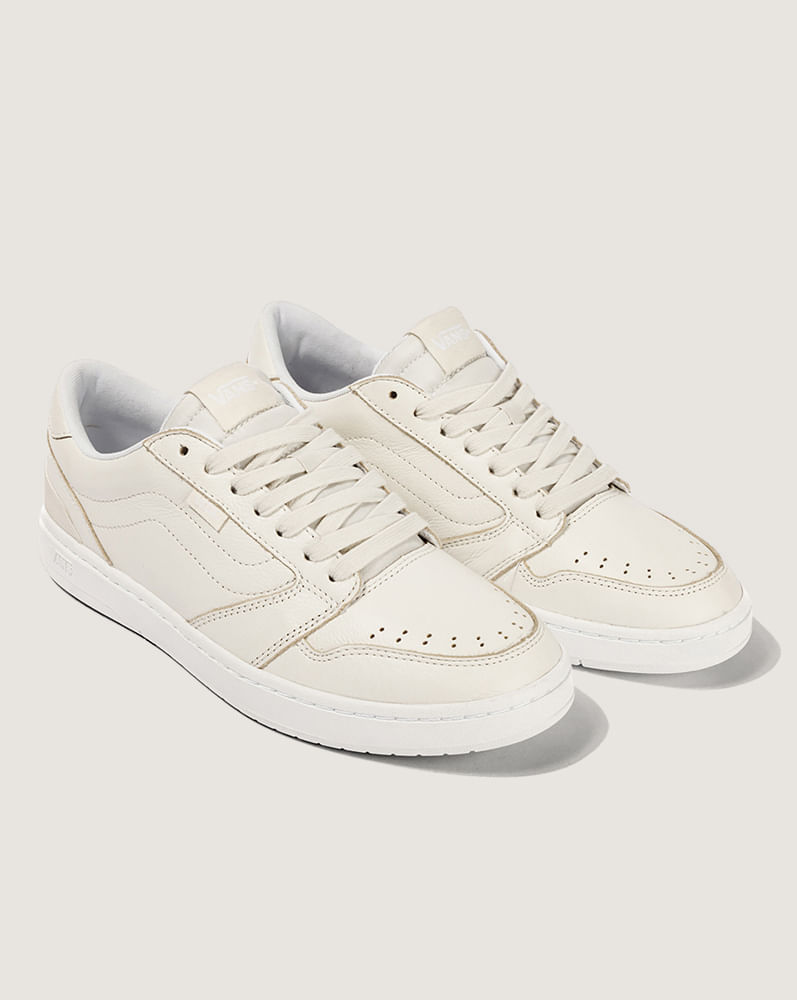 Tenis Court Low