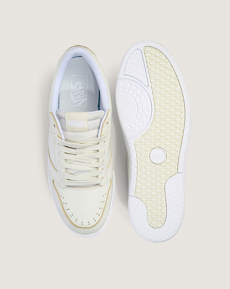Tenis Court Low