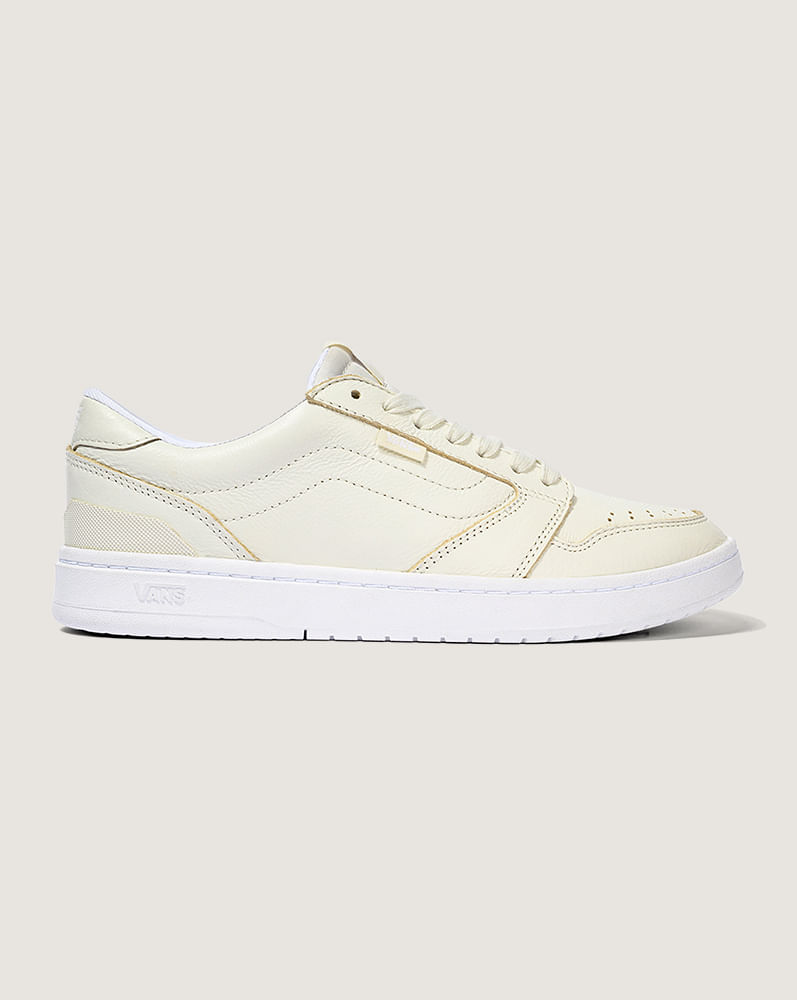 Tenis Court Low