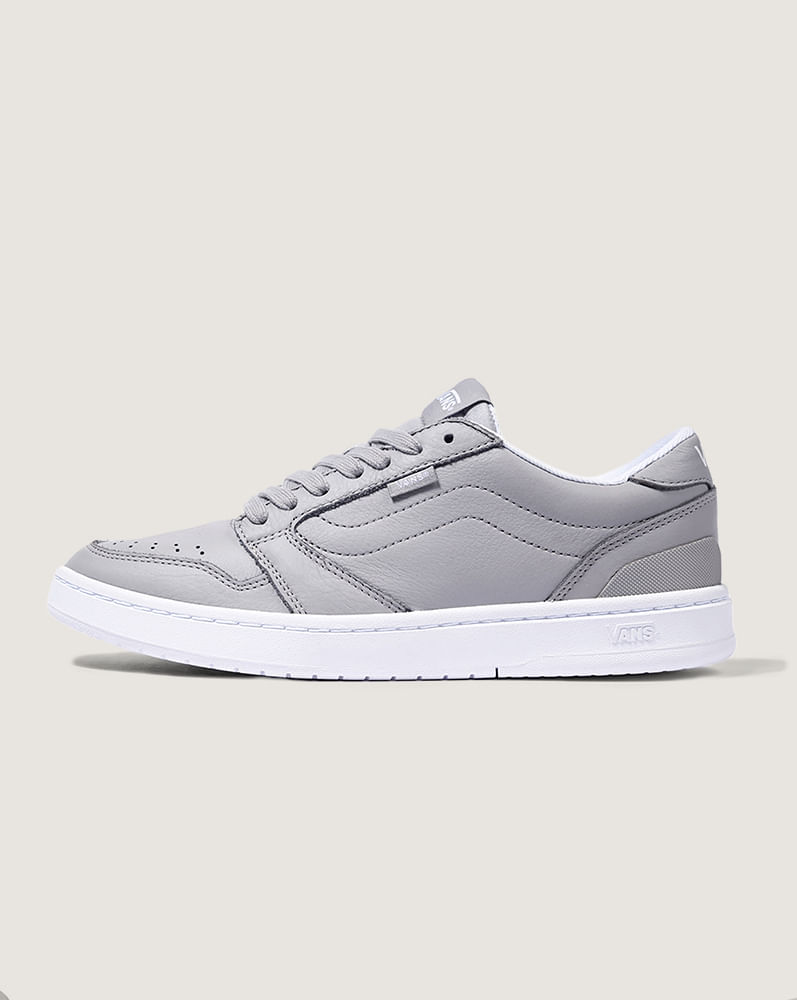 Tenis Court Low