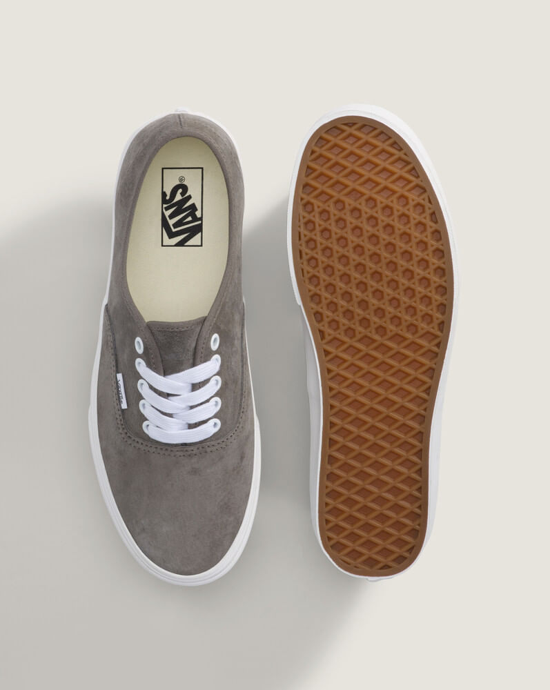 Tenis Authentic