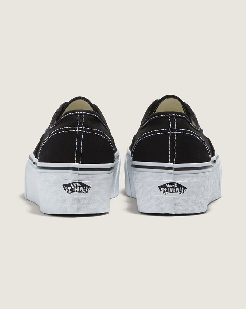 Tenis Authentic con plataforma