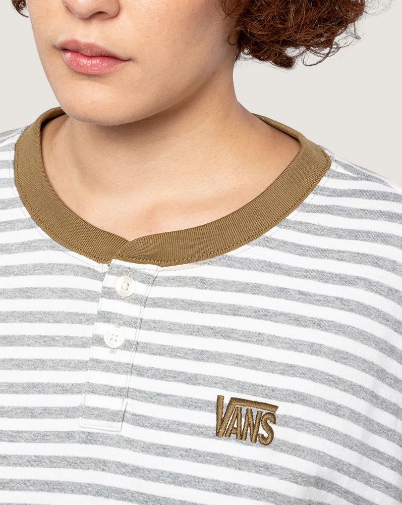Playera Molly Henley