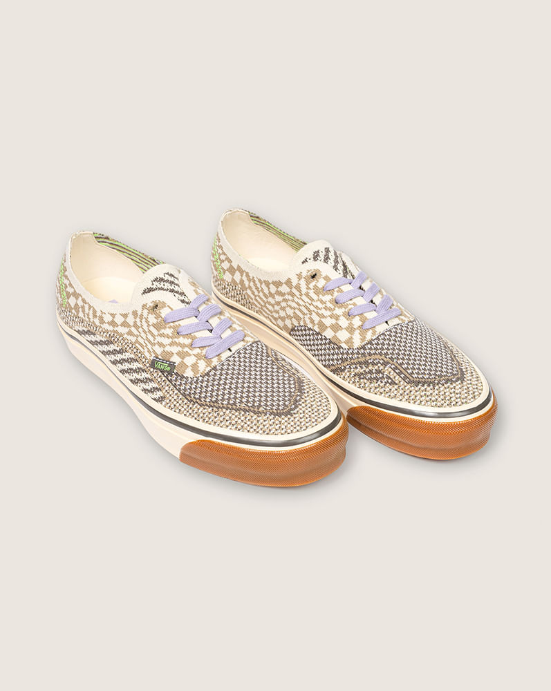Tenis Authentic 44 Premium
