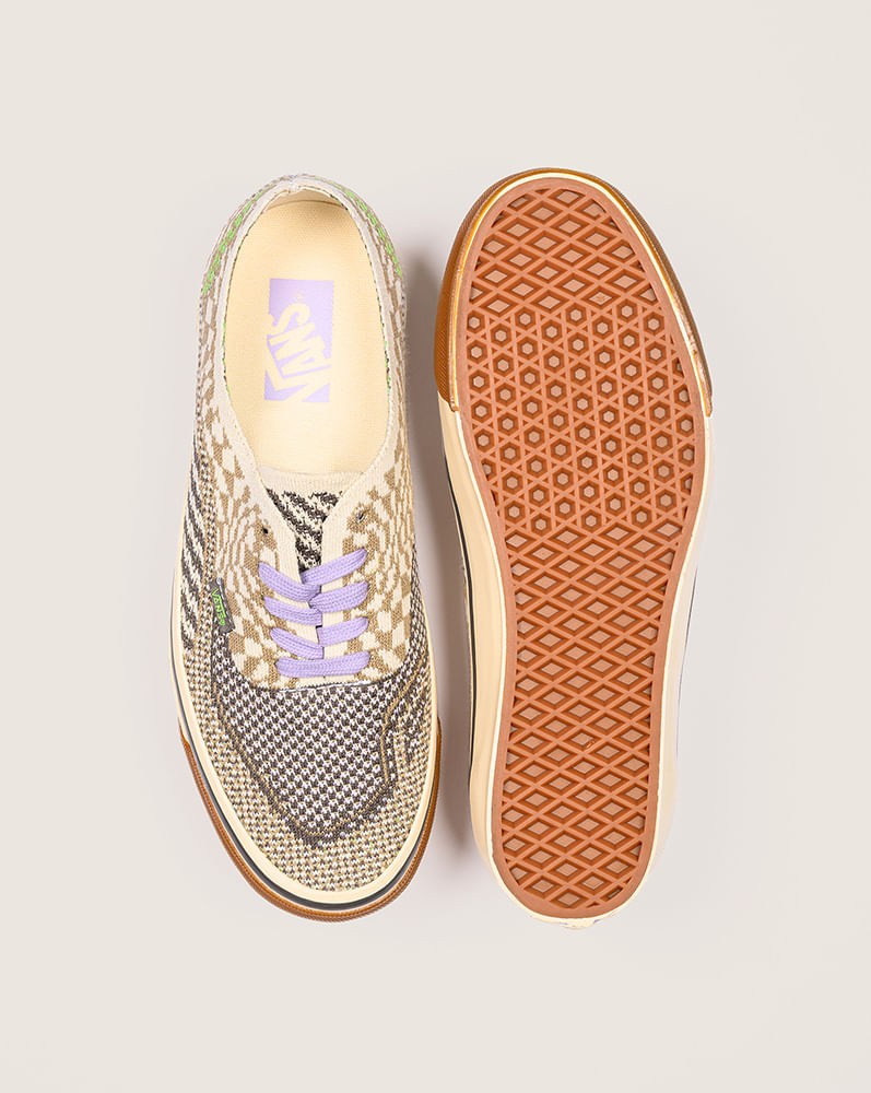 Tenis Authentic 44 Premium