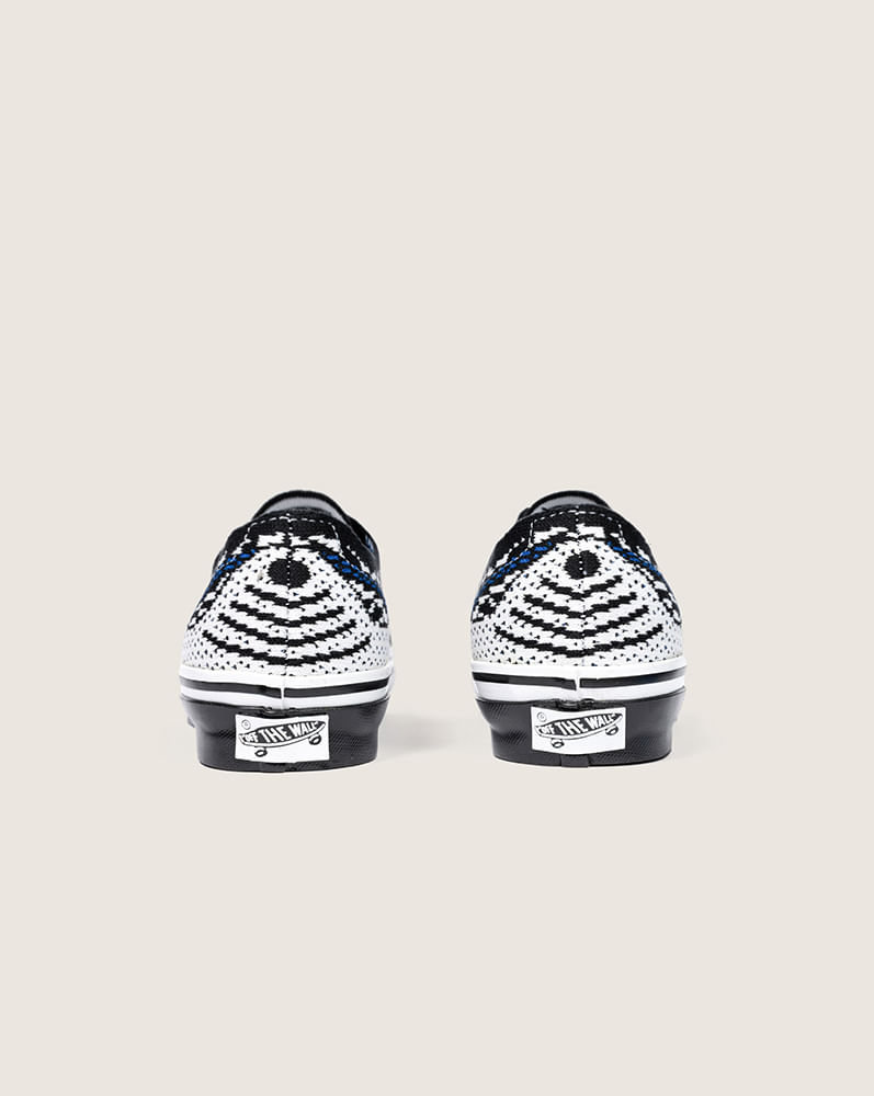 Tenis Authentic 44 Premium